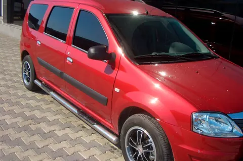 Бічні труби (2 шт., нерж.) для Renault Logan MCV 2005-2013 рр — Renault Logan MCV 2005-2013 гг. DianaParts