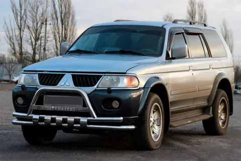 Передній захист ST015-2026WT (нерж) для Mitsubishi Pajero Sport 1996-2007 рр — Mitsubishi Pajero Sport 1996-2007 гг. DianaParts