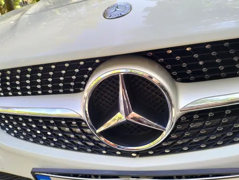 Передня емблема (18,4 см) для Mercedes GLA X156 2014-2019 рр — Mercedes GLA X156 2014-2019 гг. DianaParts