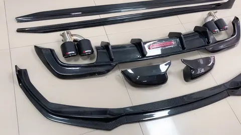 Комплект обвісів Carbon FullSet для BMW 3 серія G20/G21 2018- рр — BMW 3 серия G20/G21 2018- гг. DianaParts