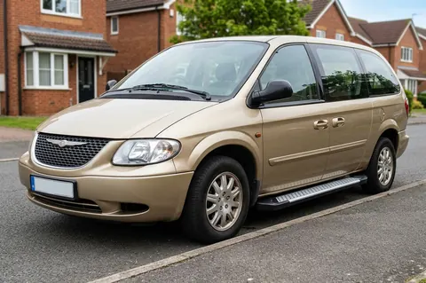 Бокові пороги Allmond Grey (2 шт., алюміній) для Chrysler Voyager 2001-2007 рр — Chrysler Voyager 2001-2007 гг. DianaParts