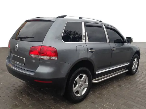 Рейлінги Хром (Пласт. Ніжки) Металева ніжка для Volkswagen Touareg 2002-2010 рр — Volkswagen Touareg 2002–2010 гг. DianaParts