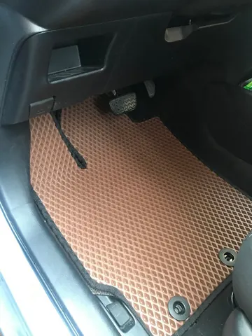 Килимки EVA ДВС (цегляні) для Toyota Yaris 2010-2020 рр — Toyota Yaris 2010-2020 гг. DianaParts