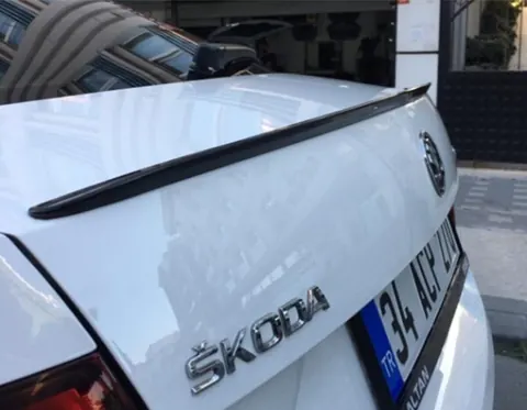 Спойлер LIP (Sunplex, чорний) (115,4см *6см) для Skoda Octavia III A7 2013-2019 рр — Skoda Octavia III A7 2013-2019 гг. DianaParts