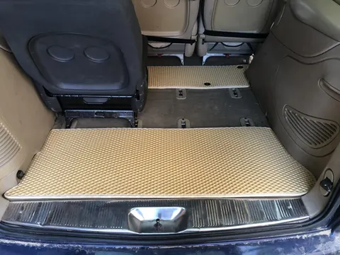 Килимок багажника (EVA, бежевий) для Ford Galaxy 1995-2006 рр — Ford Galaxy 1995-2006 гг. DianaParts