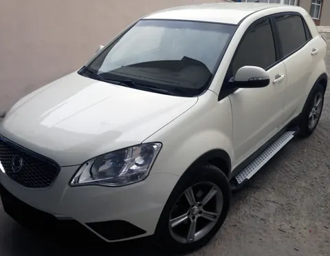 Бокові пороги Allmond Grey (2 шт., алюміній) для SsangYong Korando 2010-2019 рр — SsangYong Korando 2010-2019 гг. DianaParts