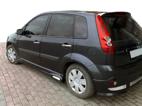 Бокові пороги 2005-2008 (під фарбування) для Ford Fiesta рр — Ford Fiesta 2002-2008 гг. DianaParts