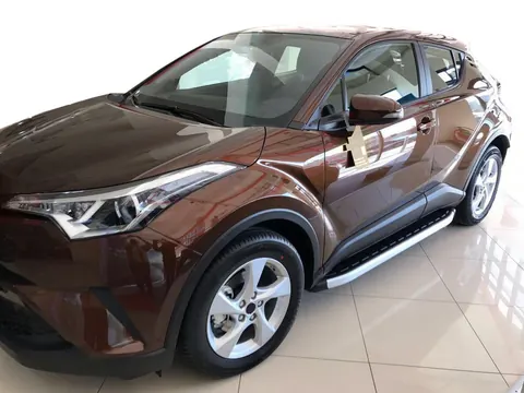 Бокові пороги Fullmond (2 шт., алюм) для Toyota C-HR 2016-2023 рр — Toyota C-HR 2016-2023 гг. DianaParts