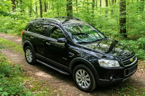 Бокові пороги Bosphorus Black (2 шт., Алюміній) 2006-2015 для Chevrolet Captiva рр — Chevrolet Captiva 2006-2019 гг. DianaParts