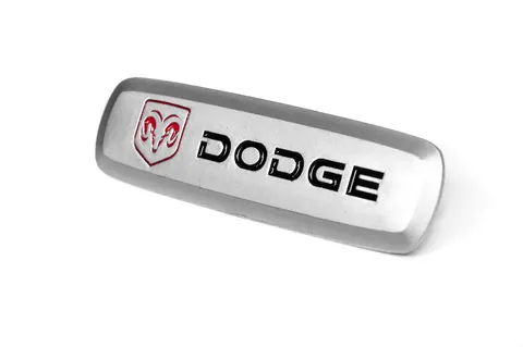 Шильдик алюмінієвий для килимків (1шт) для Dodge — Dodge DianaParts