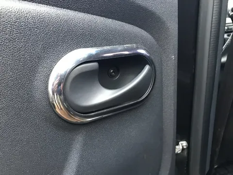 Накладки на внутрішні ручки Carmos (4 шт., нерж.) для Renault Duster 2008-2017 рр — Renault Duster 2008-2017 гг. DianaParts