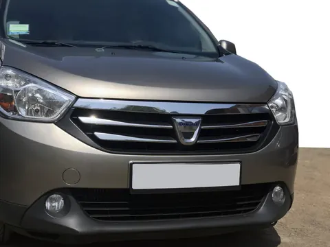 Накладки на решітку (4 шт, нерж.) для Dacia Lodgy 2012-2022 рр — Dacia Lodgy 2012-2022 гг. DianaParts
