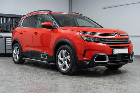Бокові пороги New Vision Black (2 шт., алюміній) для Citroen C5 Aircross 2017-2025 рр — Citroen C5 Aircross 2017-2025 гг. DianaParts