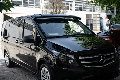 Козирьок на лобове скло (чорний глянець, 5мм) для Mercedes Vito/V-class W447 2014- рр — Mercedes Vito/V-class W447 2014- гг. DianaParts
