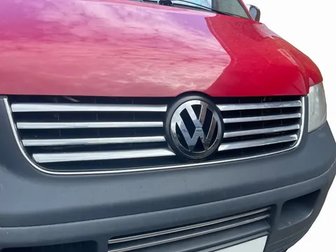 Накладки на решітку (8 смужок, нерж) Carmos - Турецька сталь для Volkswagen T5 Transporter 2003-2010 рр — Volkswagen T5 Transporter 2003-2010 гг. DianaParts