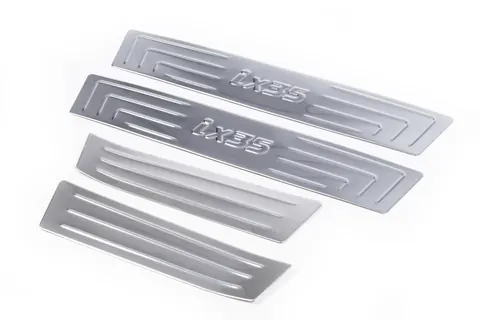 Накладки на пороги Carmos V1 (4 шт, нерж) для Hyundai IX-35 2010-2015 рр — Hyundai IX-35 2010-2015 гг. DianaParts