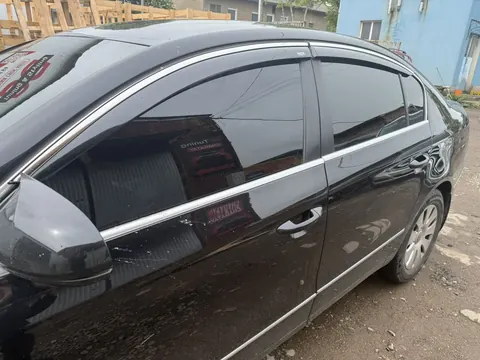 Вітровики з хром молдингом SD (EU, 4 шт, Niken) для Volkswagen Passat B7 2012-2015 рр — Volkswagen Passat B7 2012-2015 гг. DianaParts