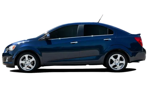 Нижні молдинги стекол (нерж) Hatchback, OmsaLine - Італійська нержавійка для Chevrolet Aveo T300 2011-2020 рр — Chevrolet Aveo T300 2011-2020 гг. DianaParts