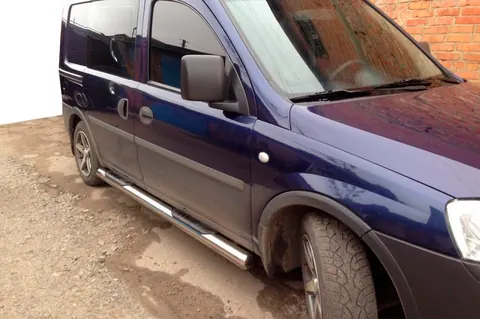 Бічні труби (2 шт., нерж.) для Opel Combo 2002-2012 рр — Opel Combo 2002–2012 гг. DianaParts