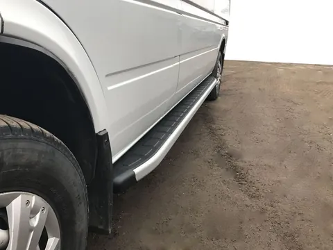 Бокові пороги Fullmond (2 шт, алюм) Середня база для Mercedes Sprinter W901/902/903/904/905 1995-2006 рр — Mercedes Sprinter W901/902/903/904/905 1995–2006 гг. DianaParts