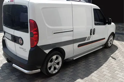 Бокові пороги Line (2 шт., Алюміній) Коротка база для Opel Combo 2012-2018 рр — Opel Combo 2012-2018 гг. DianaParts