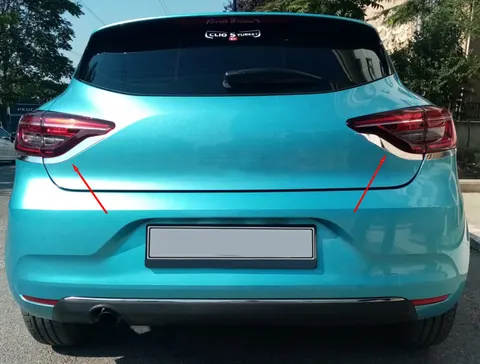 Накладки на задні ліхтарі (2 шт, нерж) для Renault Clio V 2019- рр — Renault Clio V 2019- гг. DianaParts