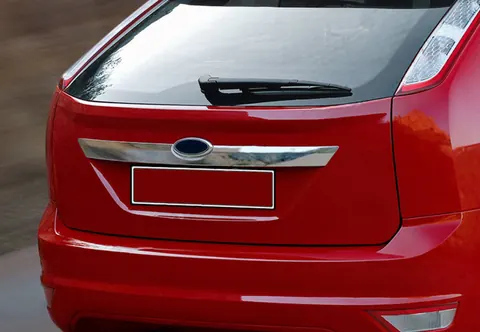 Накладка на кришку багажника (HB, нерж.) для Ford Focus II 2008-2011 рр — Ford Focus II 2008-2011 гг. DianaParts