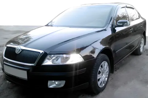 Вітровики LiftBack (4 шт, HIC) для Skoda Octavia II A5 2010-2013 рр — Skoda Octavia II A5 2010-2013 гг. DianaParts