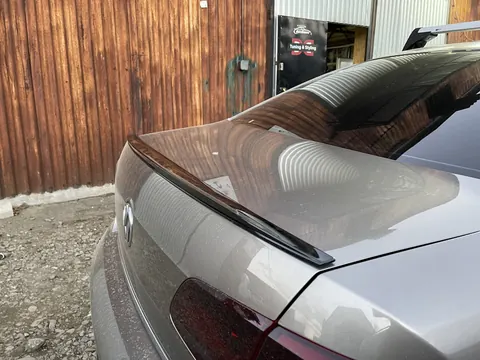 Спойлер LIP (Sunplex, чорний, для EU) (115,8см * 6,3см) для Volkswagen Passat B7 2012-2015 рр — Volkswagen Passat B7 2012-2015 гг. DianaParts