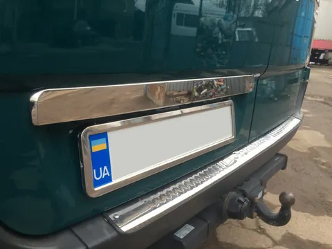 Планка над номером BlackChrome (нерж) для Volkswagen Crafter 2006-2016 рр — Volkswagen Crafter 2006-2016 гг. DianaParts