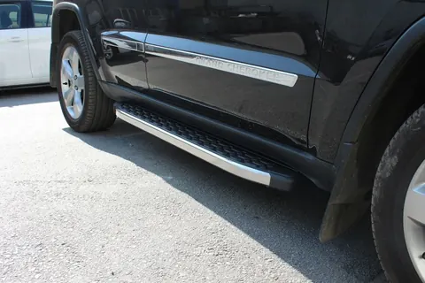 Бокові пороги BlackLine (2 шт., Алюміній) для Jeep Grand Cherokee WK2 2010-2021 рр — Jeep Grand Cherokee WK2 2010-2021 гг. DianaParts