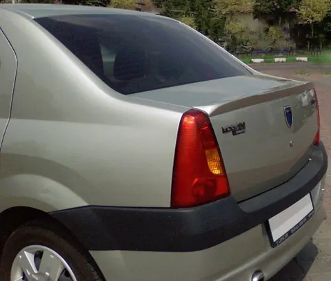 Спойлер (під фарбування) для Dacia Logan I 2005-2008 рр — Dacia Logan I 2005-2008 гг. DianaParts