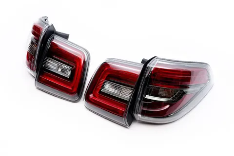 Задні LED ліхтарі (дизайн 2019) для Nissan Patrol Y62 2010-2024 рр — Nissan Patrol Y62 2010-2024 гг. DianaParts