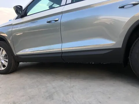 Молдинг дверний Carmos широкий (нерж) для Skoda Kodiaq 2016-2023 рр — Skoda Kodiaq 2016-2023 гг. DianaParts