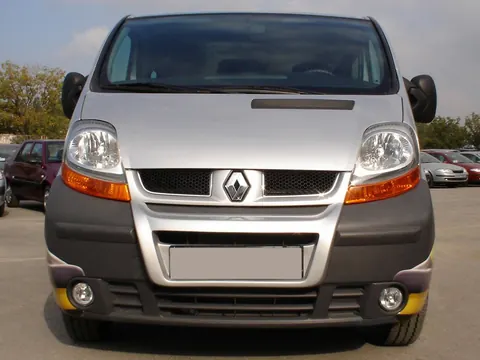 Передня губа (під фарбування) для Nissan Primastar 2002-2014 рр — Nissan Primastar 2002-2014 гг. DianaParts