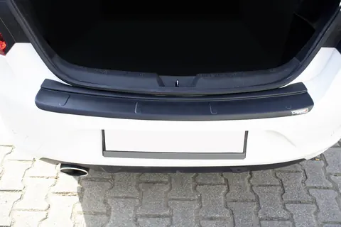 Накладка на задній бампер EuroCap (Sedan, ABS) для Renault Megane IV 2016-2025 рр — Renault Megane IV 2016-2025 гг. DianaParts