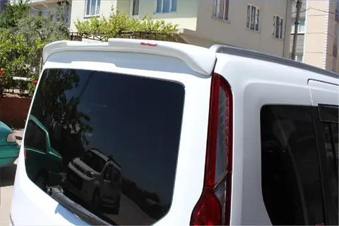 Спойлер (під фарбування) для Ford Connect 2014-2021 рр — Ford Connect 2014-2021 гг. DianaParts