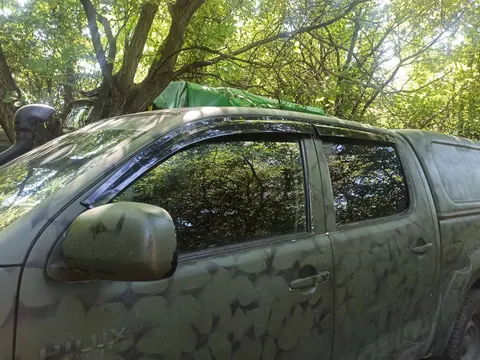 Вітровики (4 шт., Sunplex Sport) для Toyota Hilux 2015- рр — Toyota Hilux 2015- гг. DianaParts