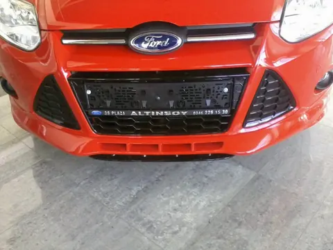 Накладка на передній бампер 2011-2014 (під фарбування) для Ford Focus III рр — Ford Focus III 2011-2017 гг. DianaParts
