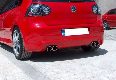 Накладка на задній бампер (під фарбування) для Volkswagen Golf 5 2003-2009 рр — Volkswagen Golf 5 2003-2009 гг. DianaParts