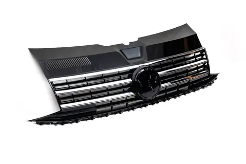 Передня решітка з хром смужкою (під емблему) для Volkswagen T6 2015-2024 рр — Volkswagen T6 2015-2024 гг. DianaParts