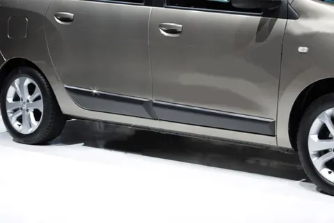 Молдинг дверний (4 шт, нерж.) для Renault Lodgy 2013-2022 рр — Renault Lodgy 2013-2022 гг. DianaParts
