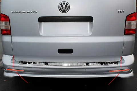 Накладка на задні рефлектори (2 шт., нерж) 1 двері для Volkswagen T6 2015-2024 рр — Volkswagen T6 2015-2024 гг. DianaParts