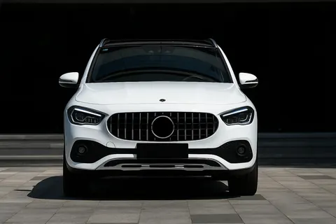 Передня решітка Panamericana GT Без місця під камеру для Mercedes GLA H247 2020- рр — Mercedes GLA H247 2020- гг. DianaParts