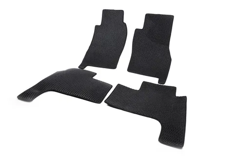 Килимки EVA (чорні) Короткий, 4 штуки (передні та задні) для Nissan Patrol Y61 1997-2011 рр — Nissan Patrol Y61 1997-2011 гг. DianaParts