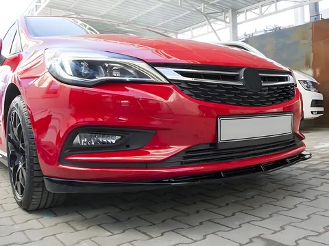 Передня нижня накладка HB (під фарбування) для Opel Astra K 2016-2021 рр — Opel Astra K 2016-2021 гг. DianaParts