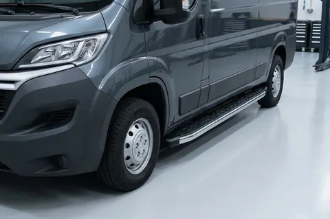 Бокові пороги BlackLine (2 шт., алюміній) Коротка база для Fiat Ducato 2006-2025 рр — Fiat Ducato 2006-2025 гг. DianaParts