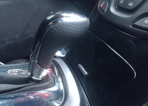 Ручка АКПП (дорогий тип-2, автомат) для Opel Astra J 2009-2015 рр — Opel Astra J 2009-2015 гг. DianaParts