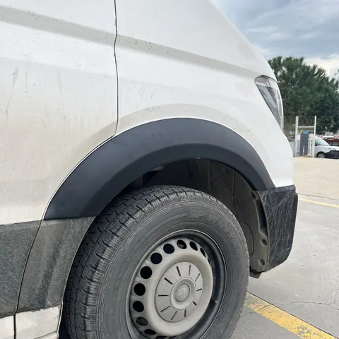 Накладки на арки широкі (4 шт, чорні) для Volkswagen Crafter 2016- рр — Volkswagen Crafter 2016- гг. DianaParts