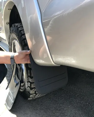Задні бризковики короткі (2 шт.) для Toyota Hilux 2006-2015 рр — Toyota Hilux 2006-2015 гг. DianaParts
